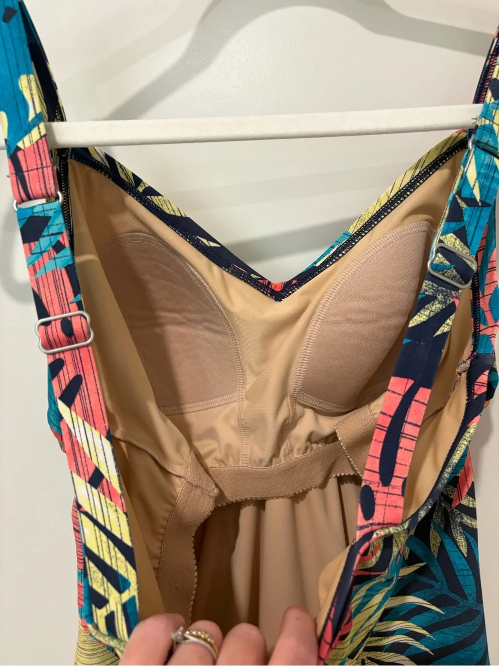 L.L. Bean UPF 50 Tankini Top Print Tropical Palm Leaf Adjustable Straps Cups 10